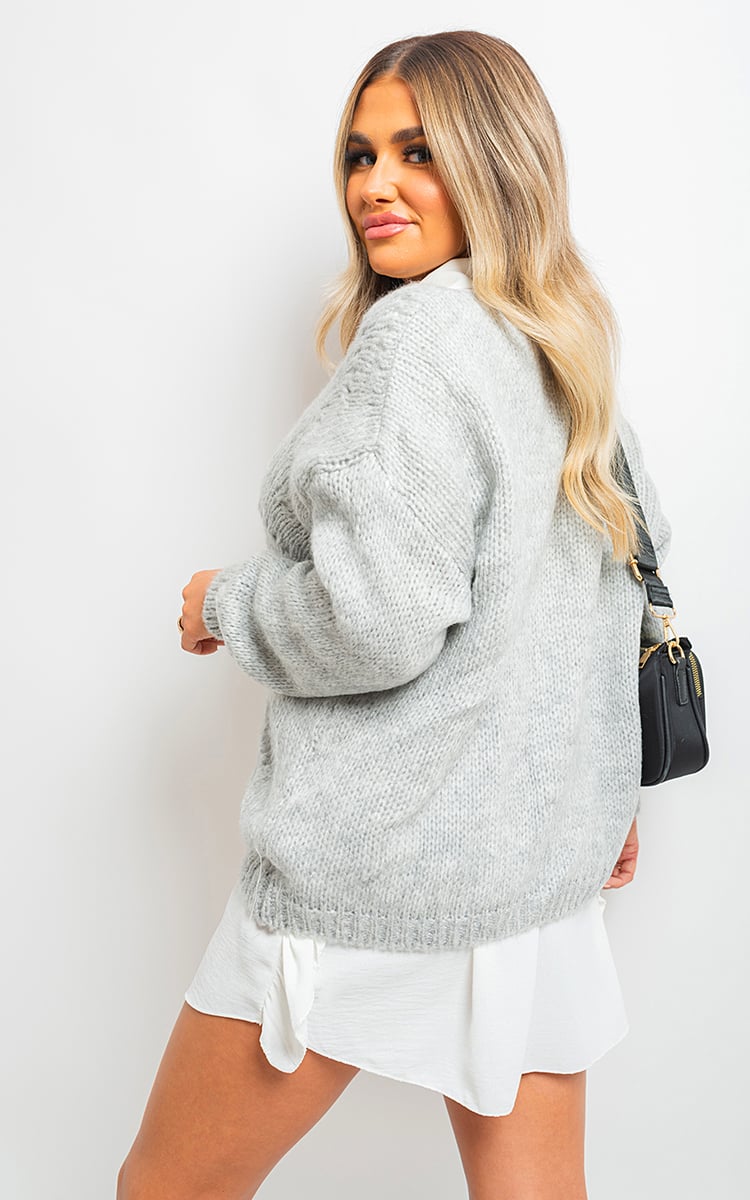 V Neck Long Sleeve Knitted Jumper - Black River UK