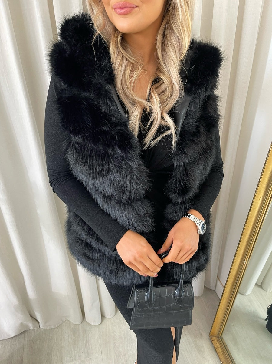 Sleeveless Faux Fur Jacket - Black River UK