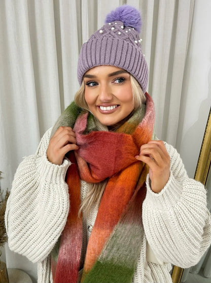 Pom Pom Knitted Winter Hat With Pearl Decor - Black River UK