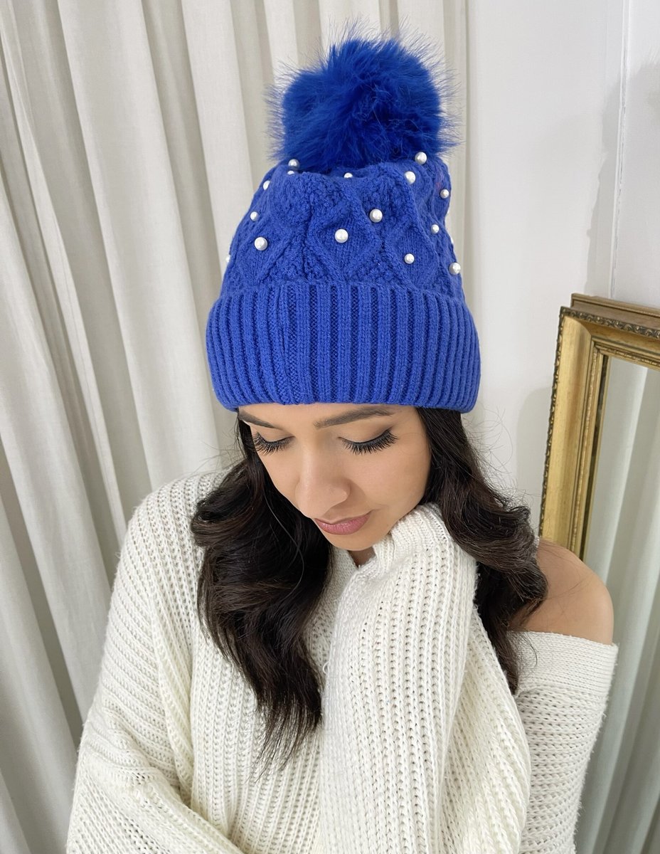 Pom Pom Knitted Winter Hat With Pearl Decor - Black River UK