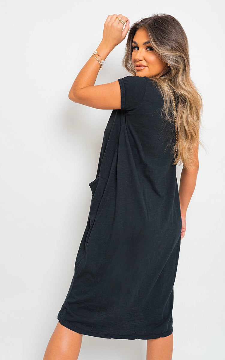 Short Sleeve with Front Pockets Top - Black River UK