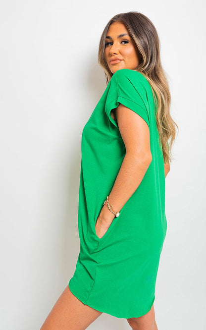 Short Sleeve with Front Pockets Top - Black River UK