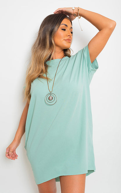 Short Sleeve with Front Pockets Top - Black River UK