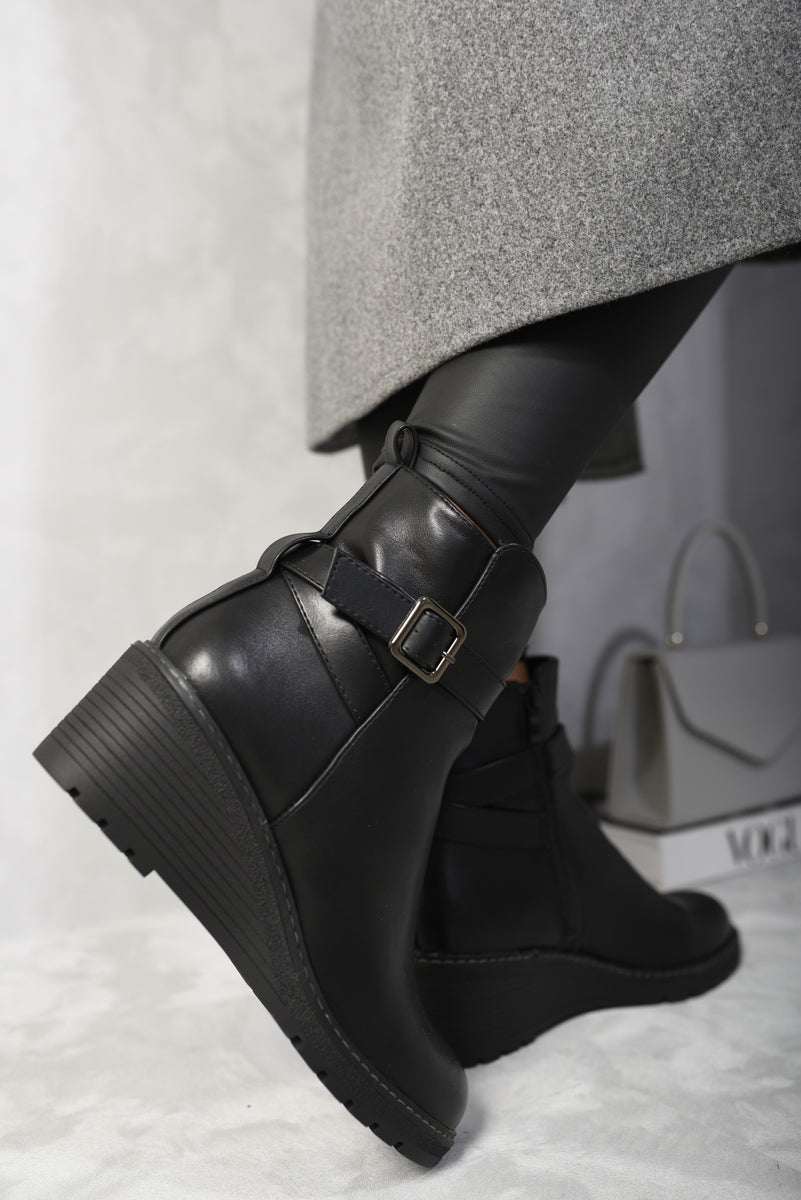 Side Zip Low Wedge Chelsea Ankle Boots - Black River UK