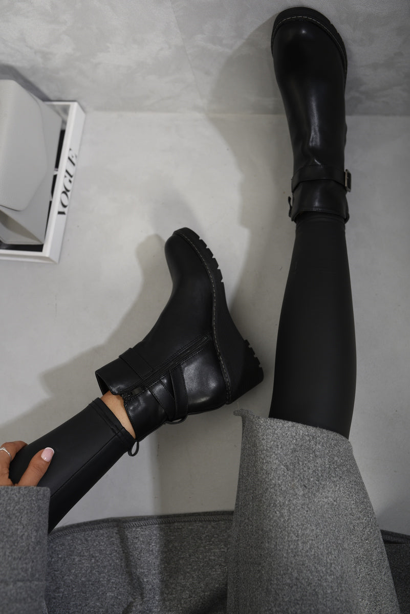 Side Zip Low Wedge Chelsea Ankle Boots - Black River UK