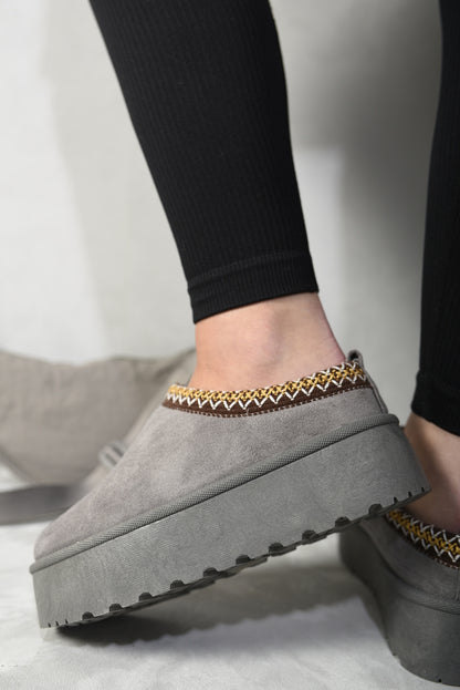 Aztec Detail Low Ankle Platform Slipper Boots - Black River UK