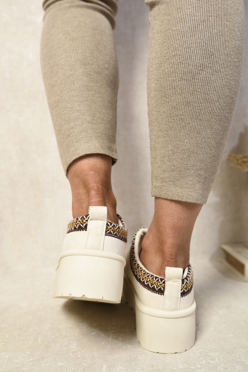 Aztec Detail Low Ankle Platform Slipper Boots - Black River UK