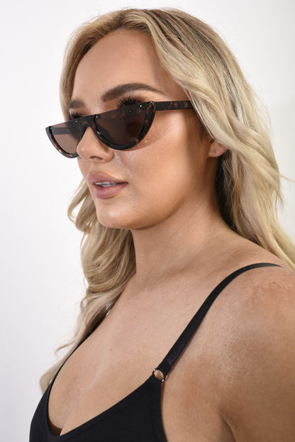 Retro Half Frame Rimless Sunglasses - Black River UK