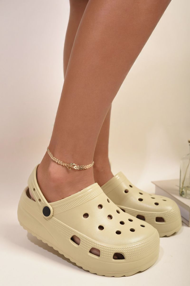 Classic Platform Clog Sandals - Black River UK