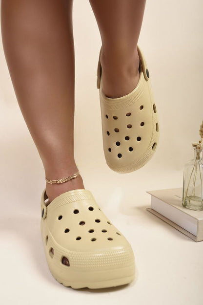 Classic Platform Clog Sandals - Black River UK