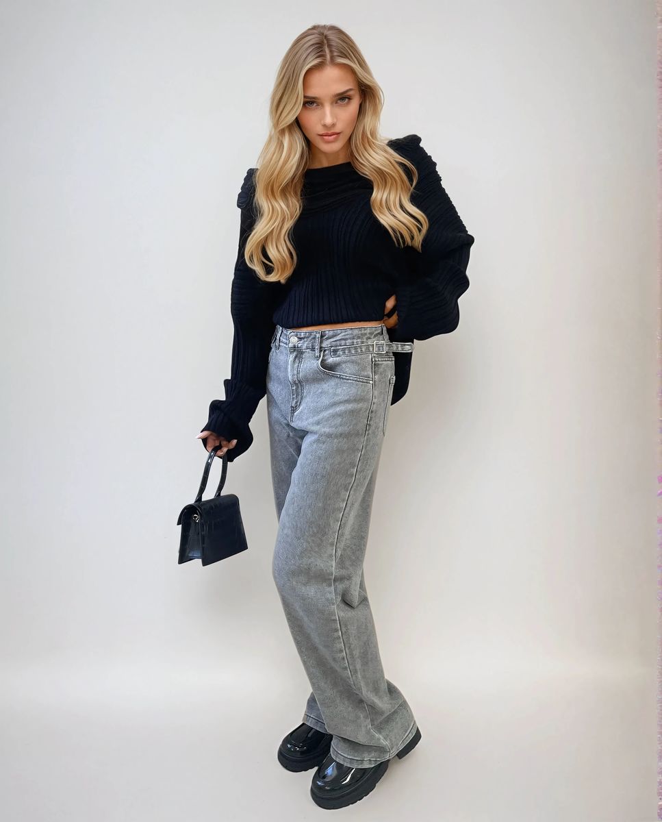 High Waist Loose Leg Jeans - Black River UK