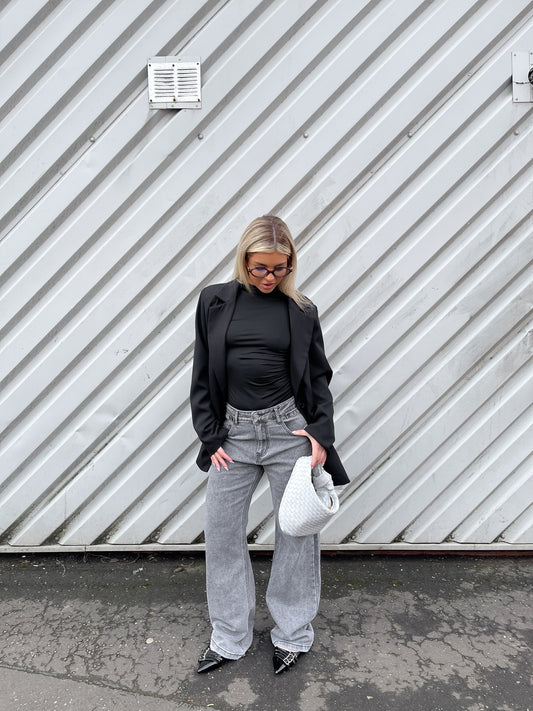 High Waist Loose Leg Jeans - Black River UK
