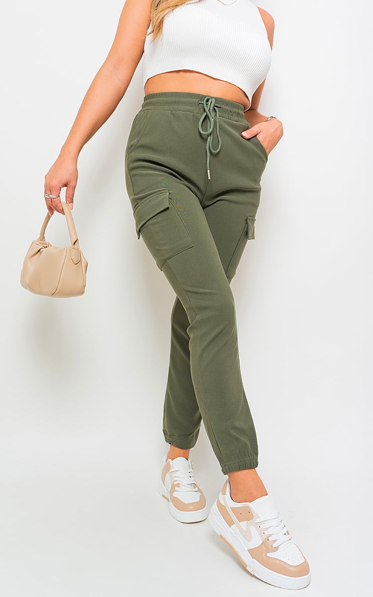 Size Frankie Cargo Pocket Trouser with Drawstring - Black River UK