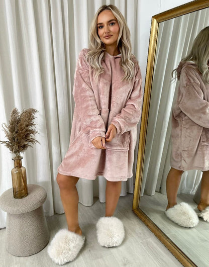 Oversized Fluffy Winter Blanket Hoodie - Black River UK