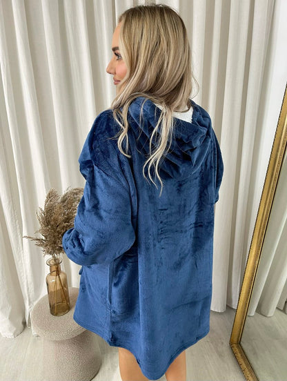 Oversized Fluffy Winter Blanket Hoodie - Black River UK