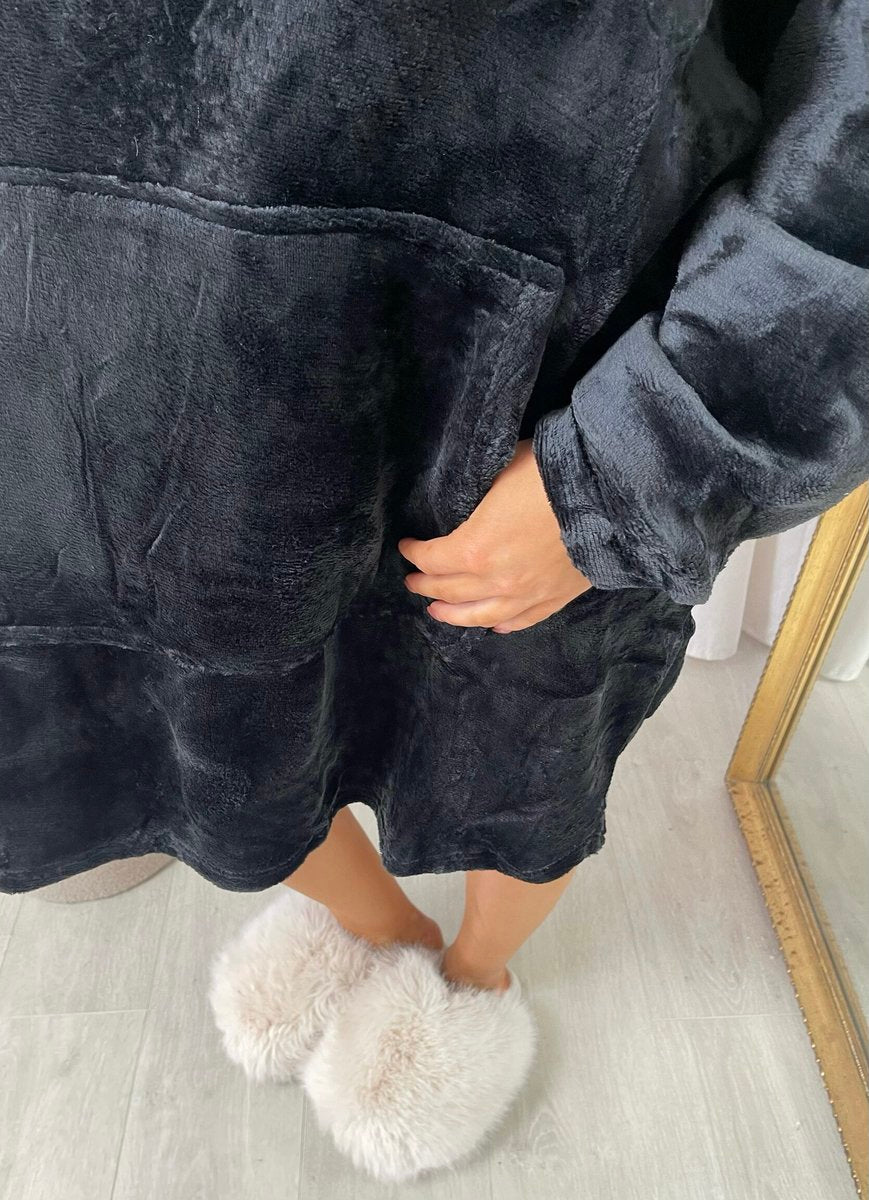Oversized Fluffy Winter Blanket Hoodie - Black River UK