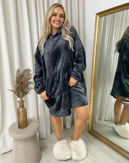 Oversized Fluffy Winter Blanket Hoodie - Black River UK