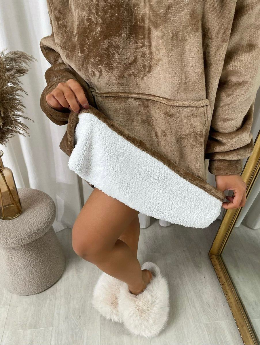 Oversized Fluffy Winter Blanket Hoodie - Black River UK