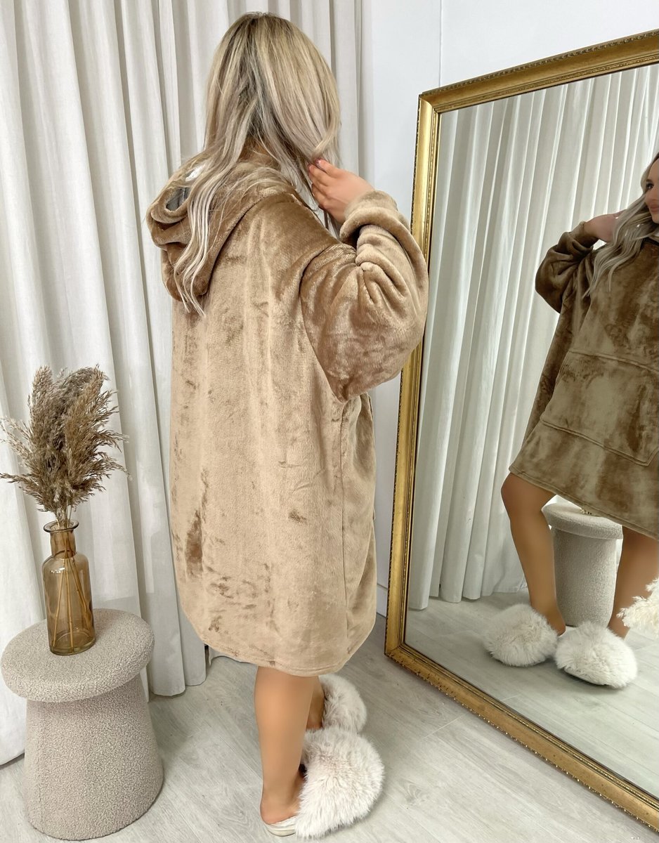 Oversized Fluffy Winter Blanket Hoodie - Black River UK